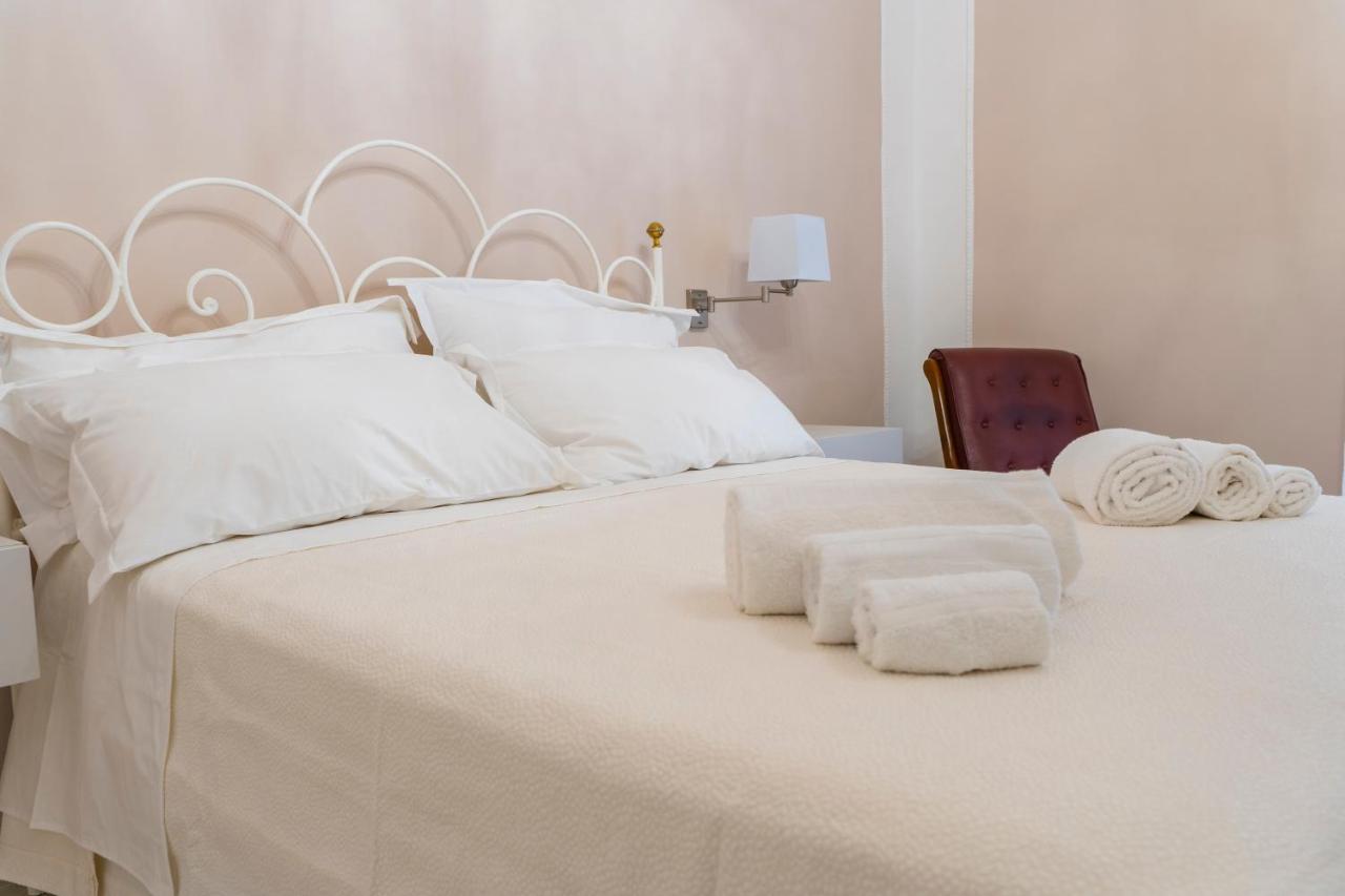 A Casa Dei Miei Hotel San Pietro Vernotico Buitenkant foto
