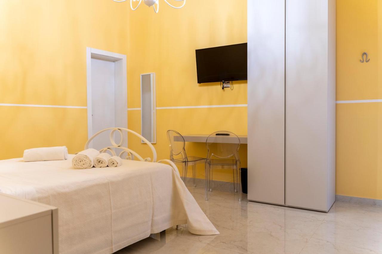 A Casa Dei Miei Hotel San Pietro Vernotico Buitenkant foto