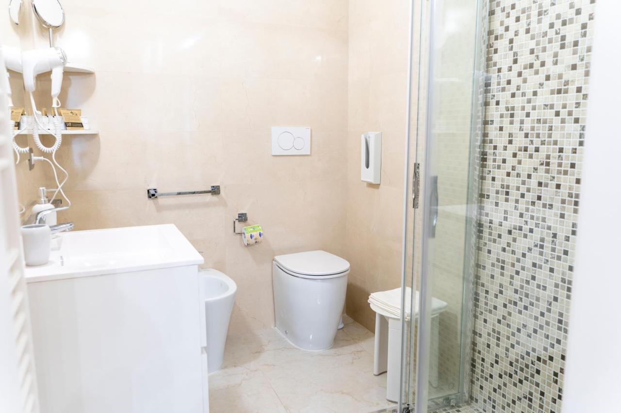 A Casa Dei Miei Hotel San Pietro Vernotico Buitenkant foto